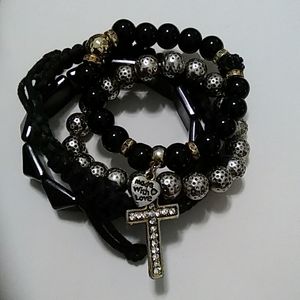 3/$50💎 Bracelet Set